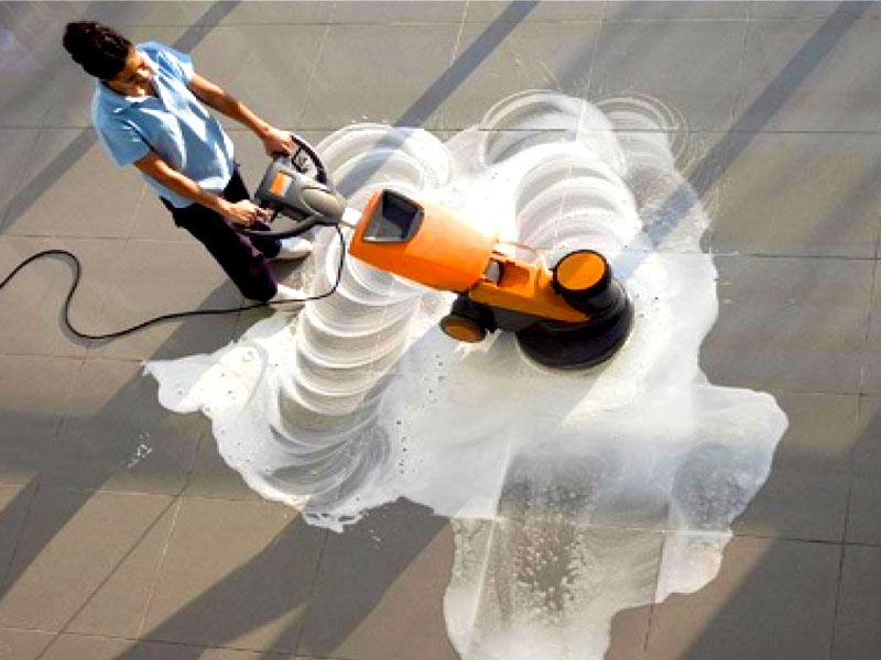 cleaning by LIFE servizi